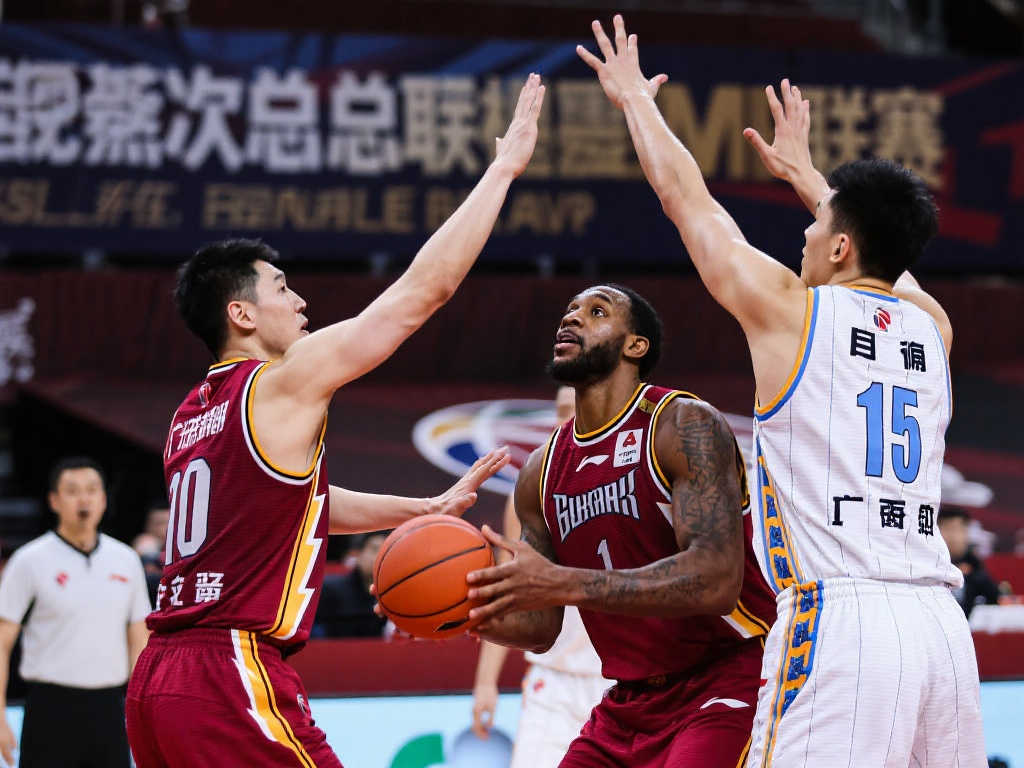 图斯在本赛 图斯在本赛